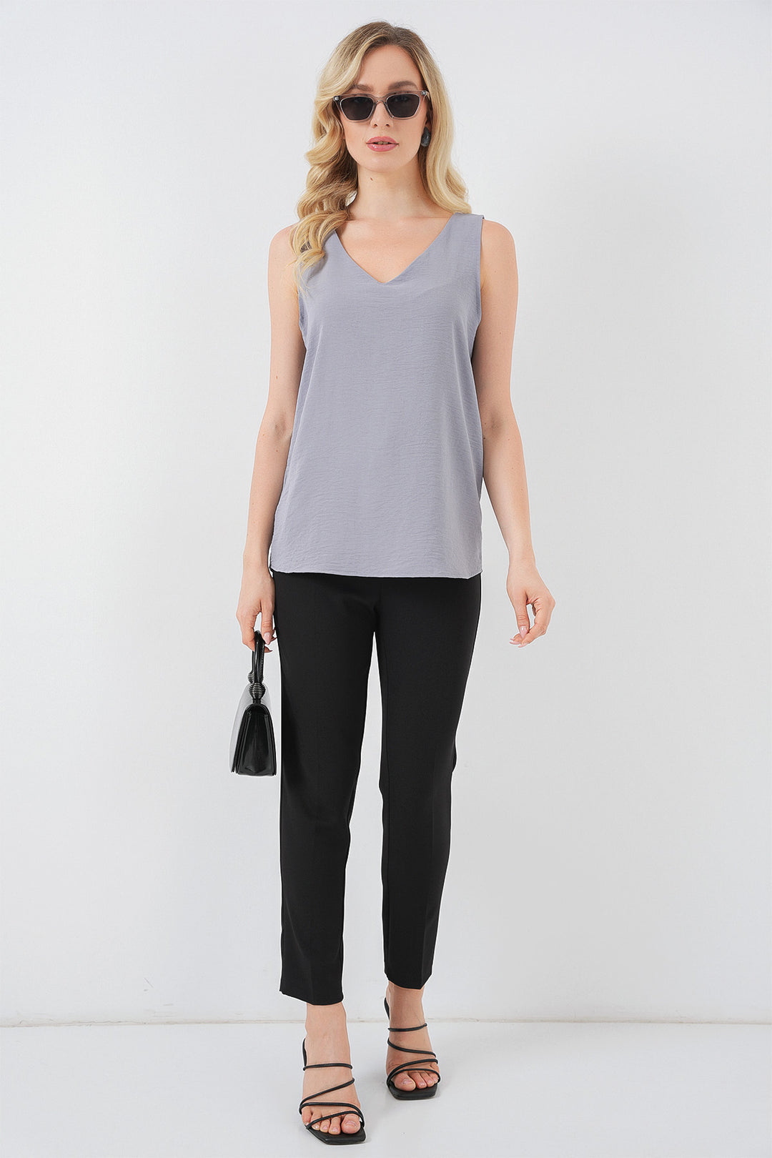 Bigdart Blouse sans manches en V 950 - Gris