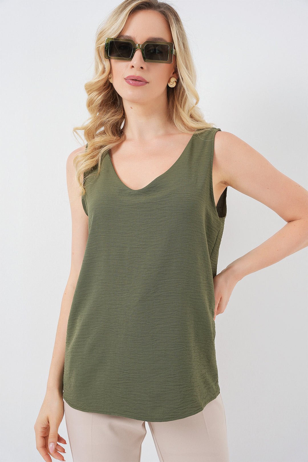 Bigdart Blouse sans manches à décolleté en V 950 - Kaki
