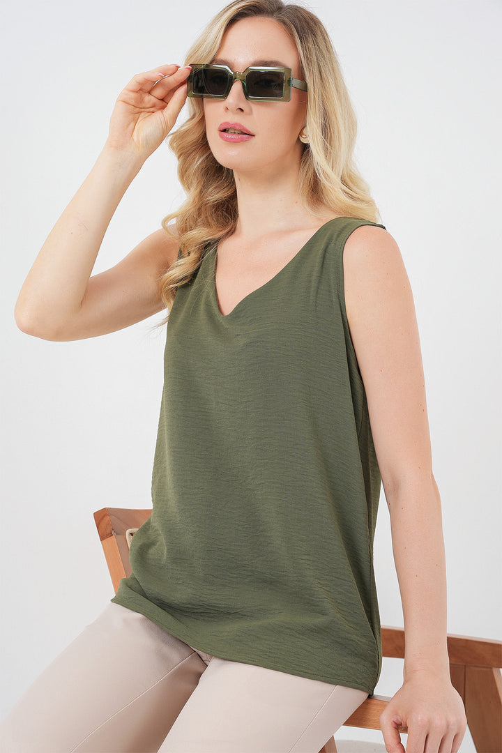 Bigdart Blouse sans manches à décolleté en V 950 - Kaki