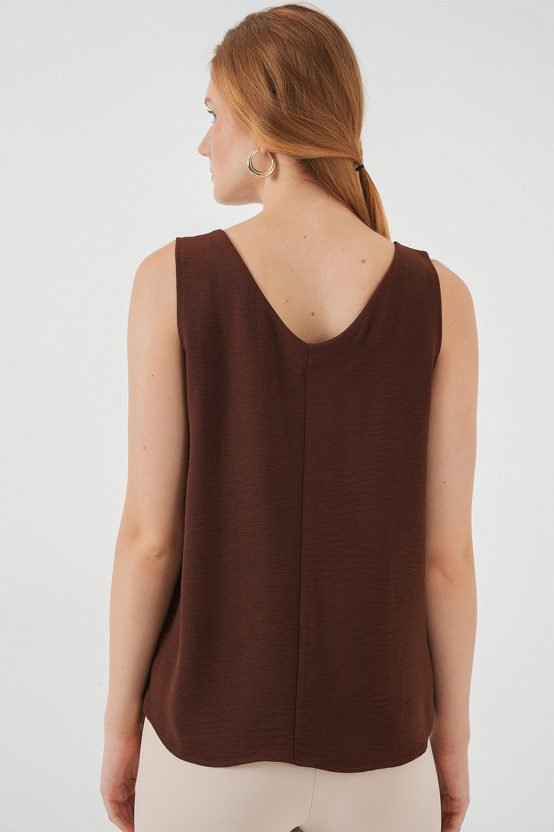Bigdart Blouse sans manches à décolleté en V 950 - Marron