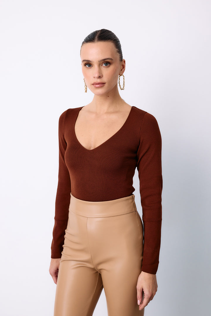Sateen Pull court en V - Marron