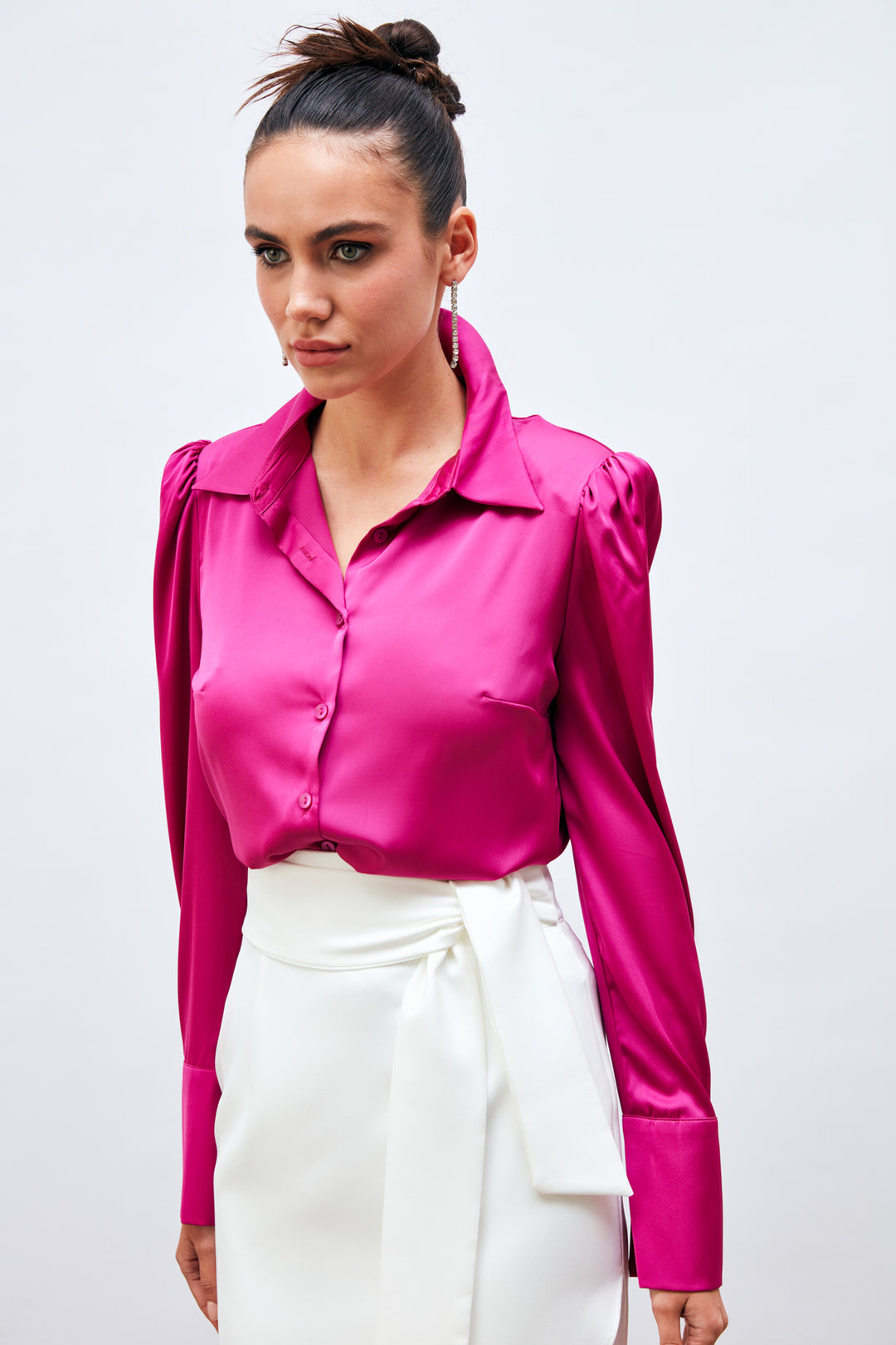 Sateen Chemise en satin avec épaulettes - Fuchsia