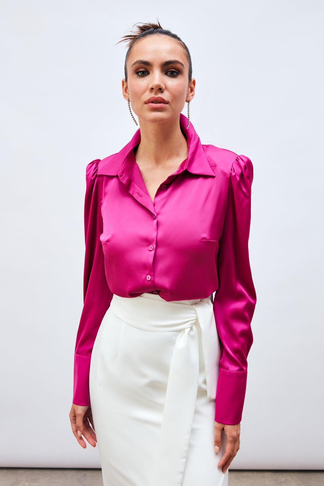 Sateen Chemise en satin avec épaulettes - Fuchsia