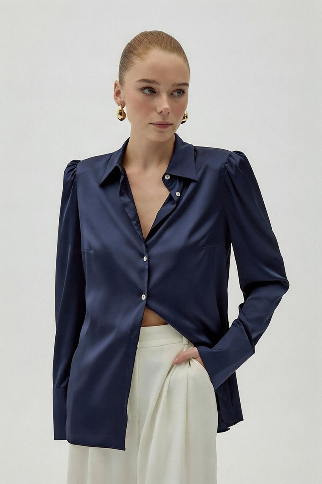 Sateen Chemisier Satin avec Épaules Rembourrées - Bleu marine