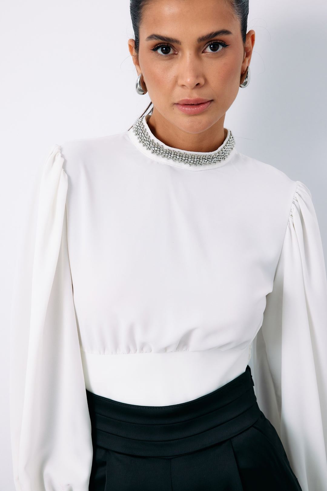 Sateen Blouse avec Accessoire de Col - Écru