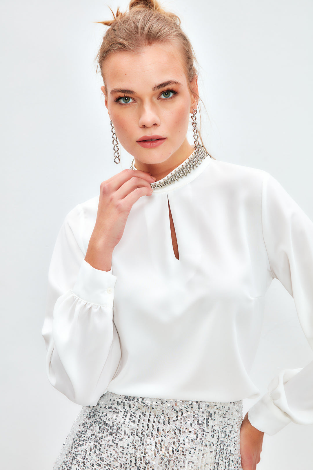 Sateen Blouse avec Accessoire de Col - Écru
