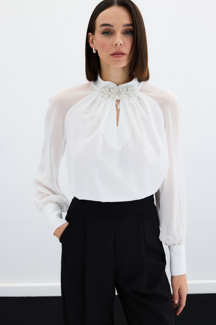 Sateen Blouse avec accessoire de col - Écru