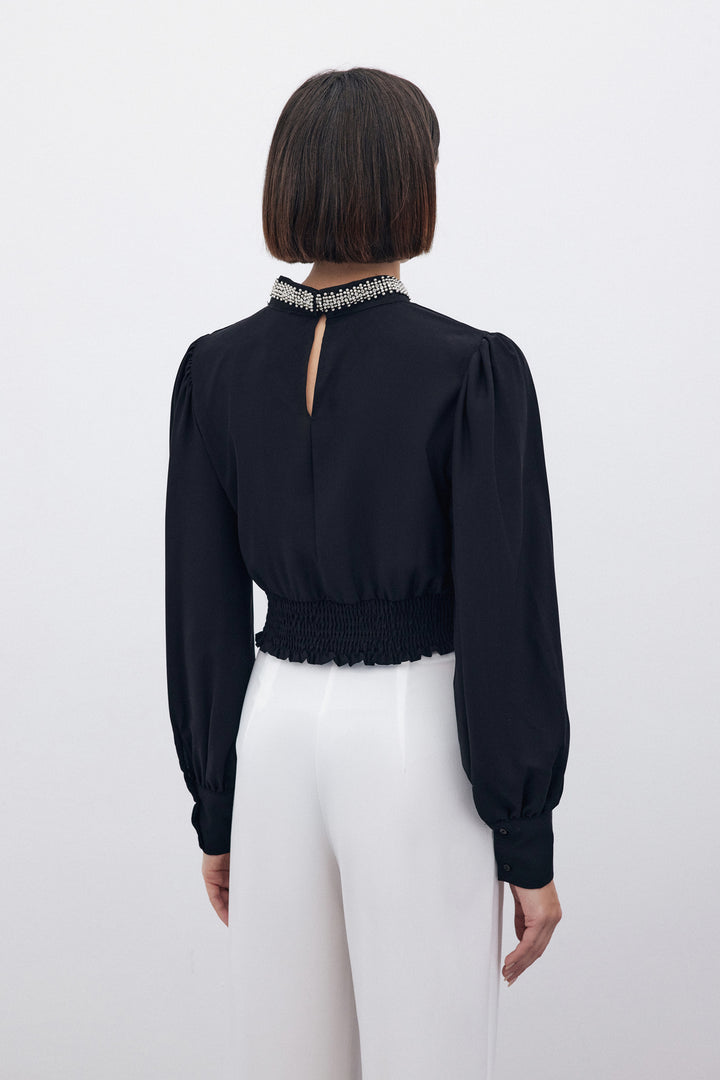 Sateen Blouse avec Accessoire de Col - Noir
