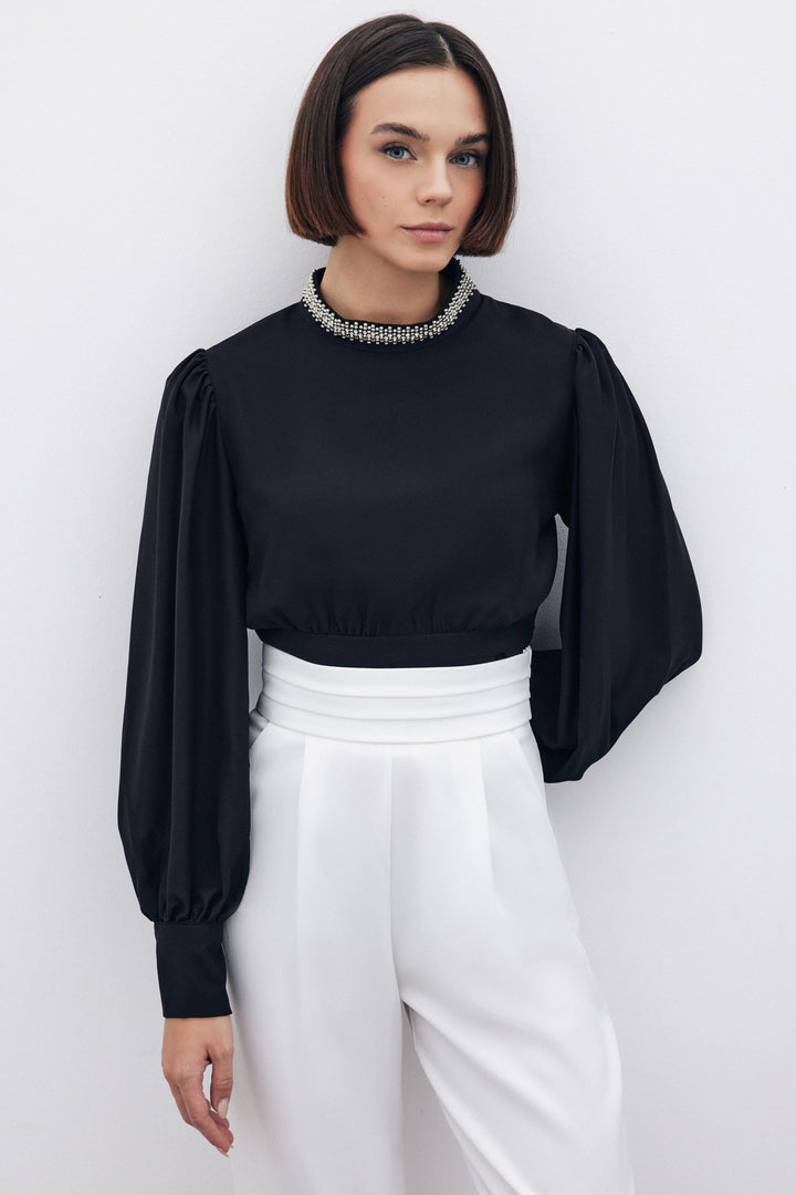 Sateen Blouse avec Accessoire de Col - Noir