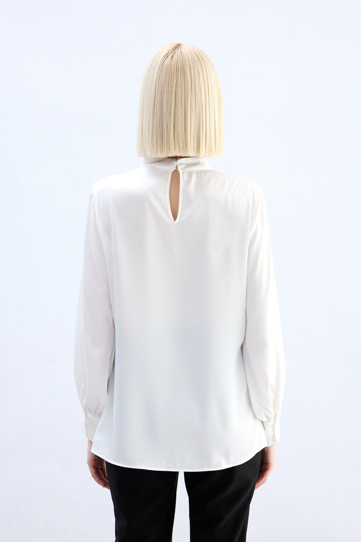 Sateen Blouse en satin avec détail au col - Écru
