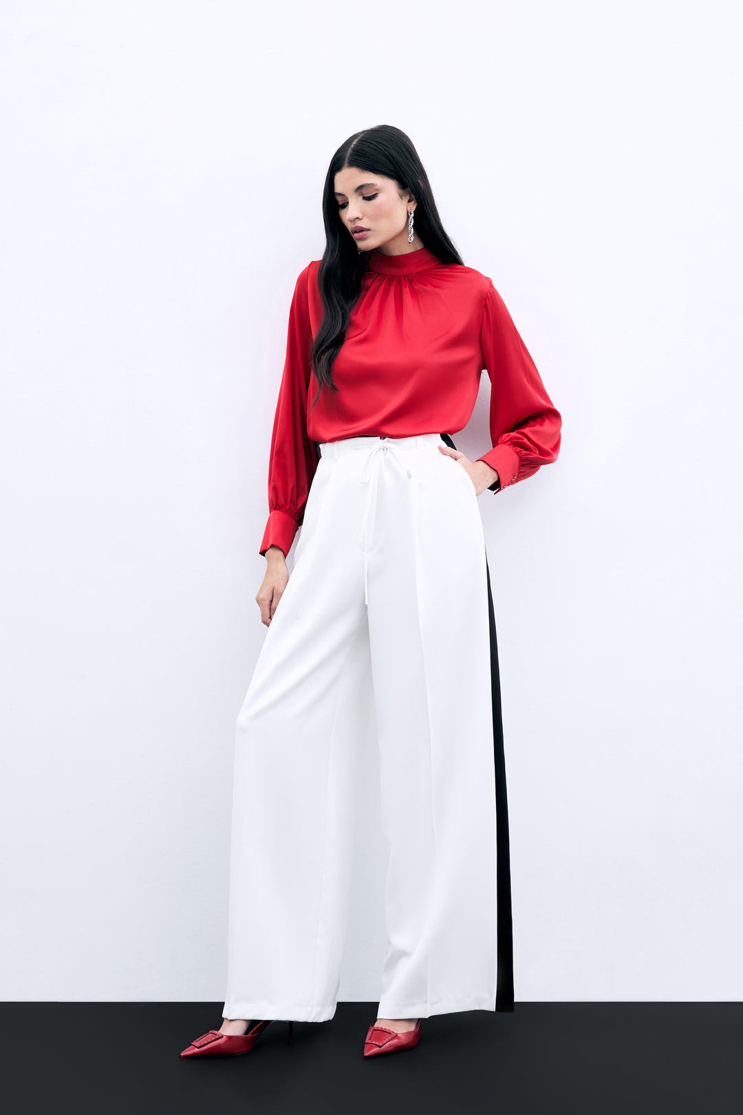 Sateen Blouse Satin Col Détail - Rouge