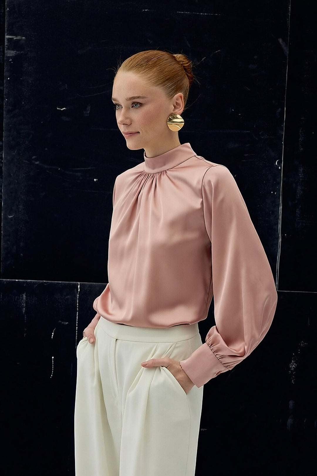 Sateen Blouse en satin avec détail de col - Rose
