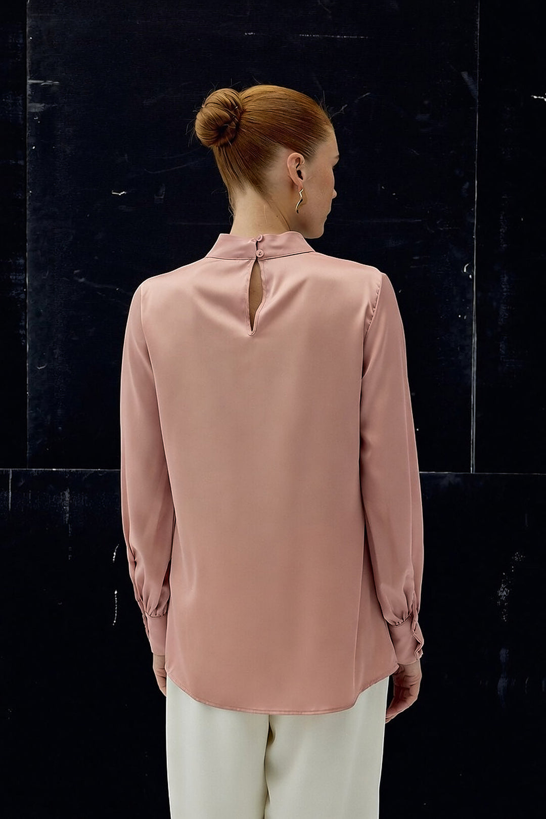 Sateen Blouse en satin avec détail de col - Rose