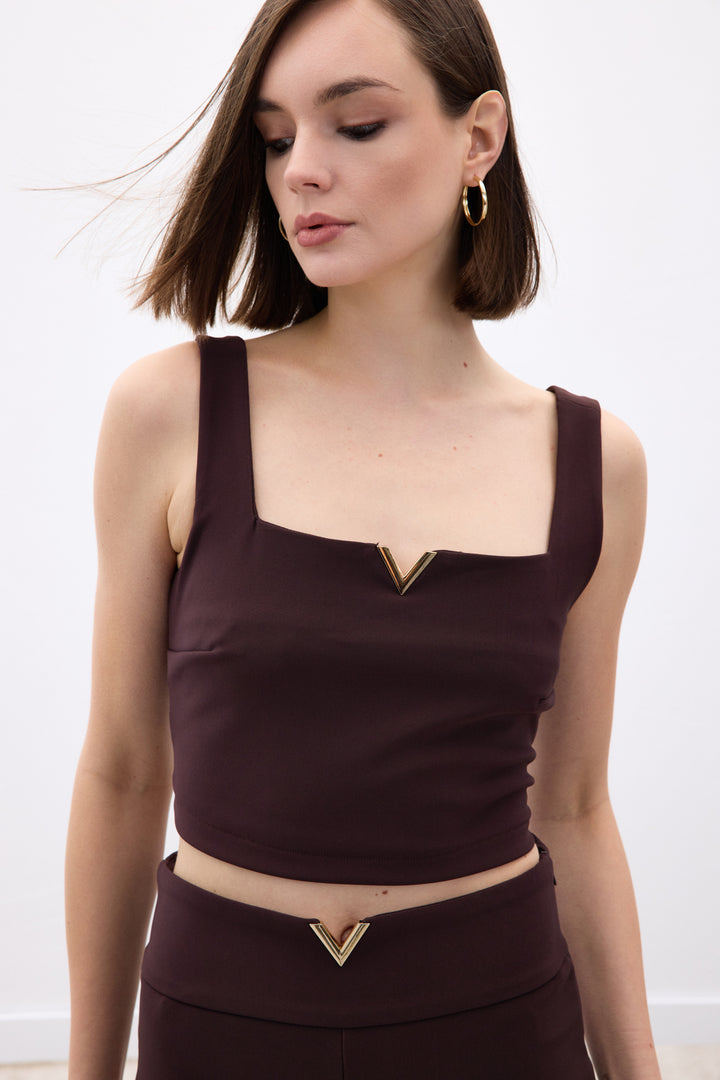 Sateen Blouse avec accessoire doré au col - Marron