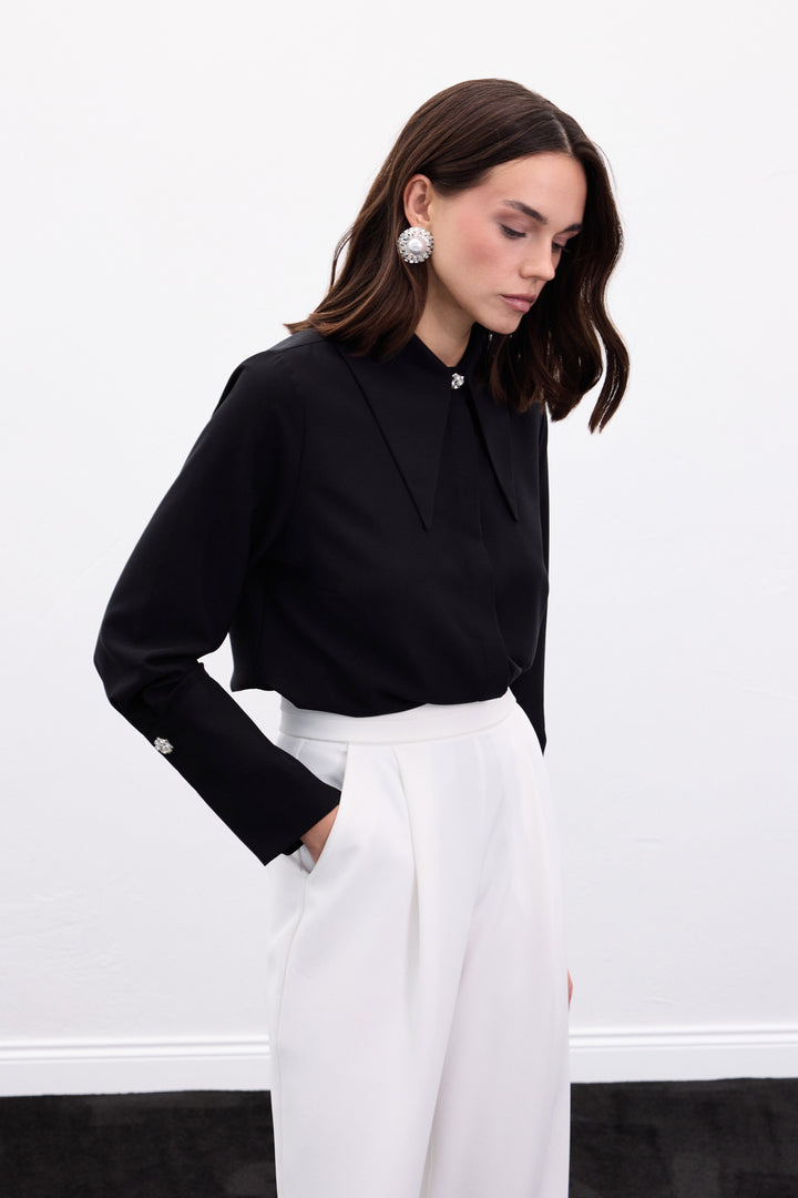 Sateen Chemise avec Accessoires au Col et aux Poignets - Noir