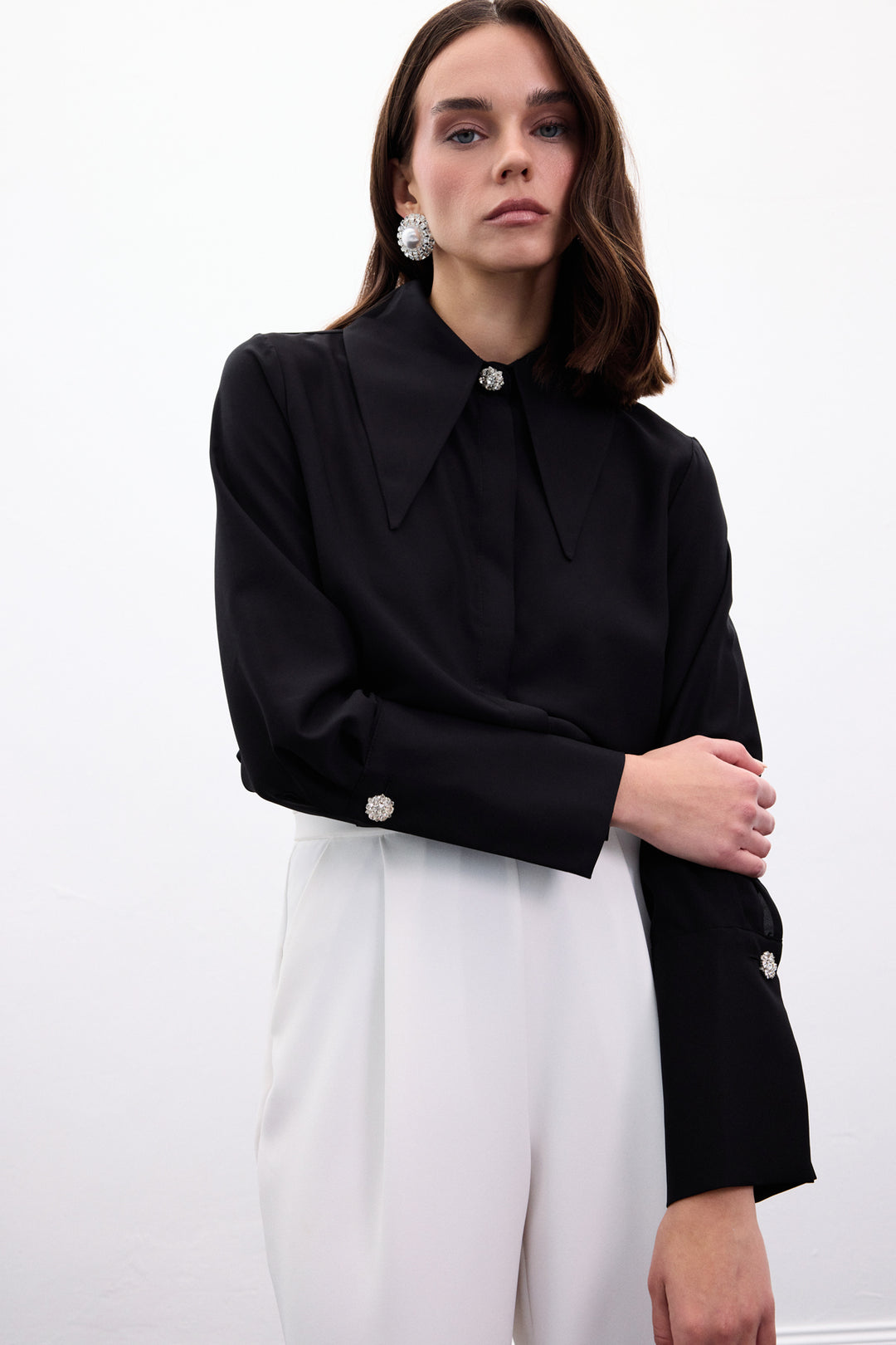 Sateen Chemise avec Accessoires au Col et aux Poignets - Noir