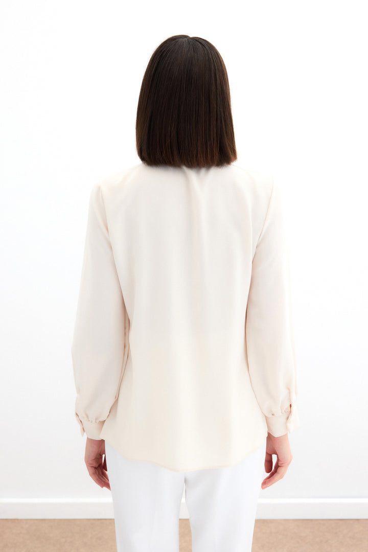Sateen Chemise unie à col noué - Beige