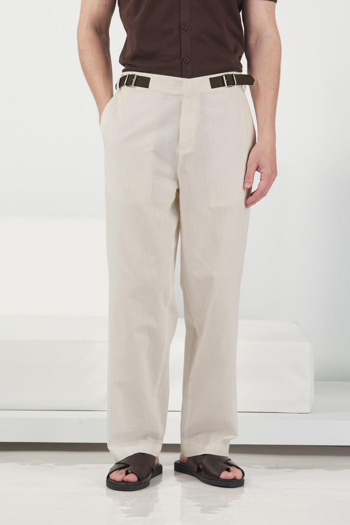 Giesto Pantalon en lin beige avec détail de ceinture latérale - Beige