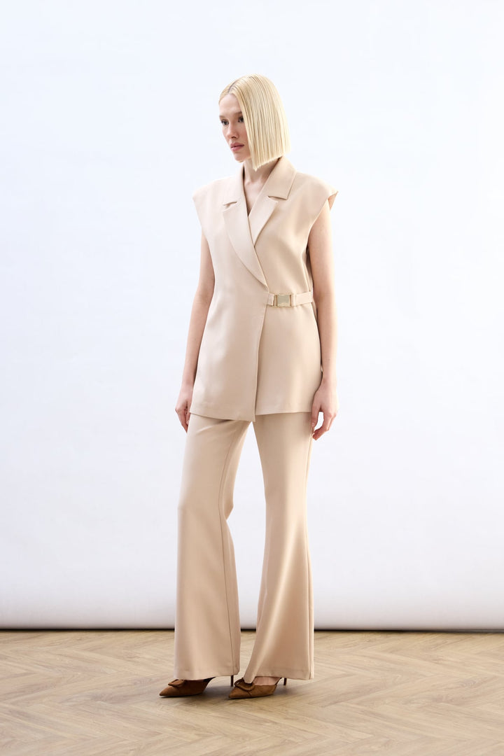 Sateen Gilet long avec ceinture latérale - Beige