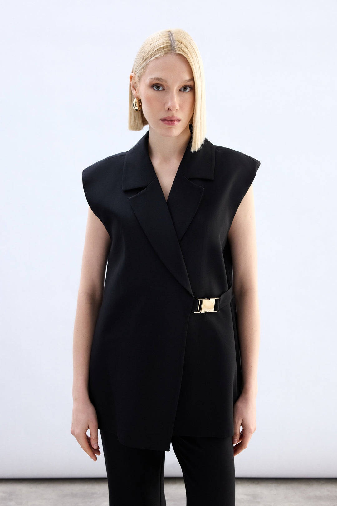 Sateen Gilet long avec ceinture latérale - Noir