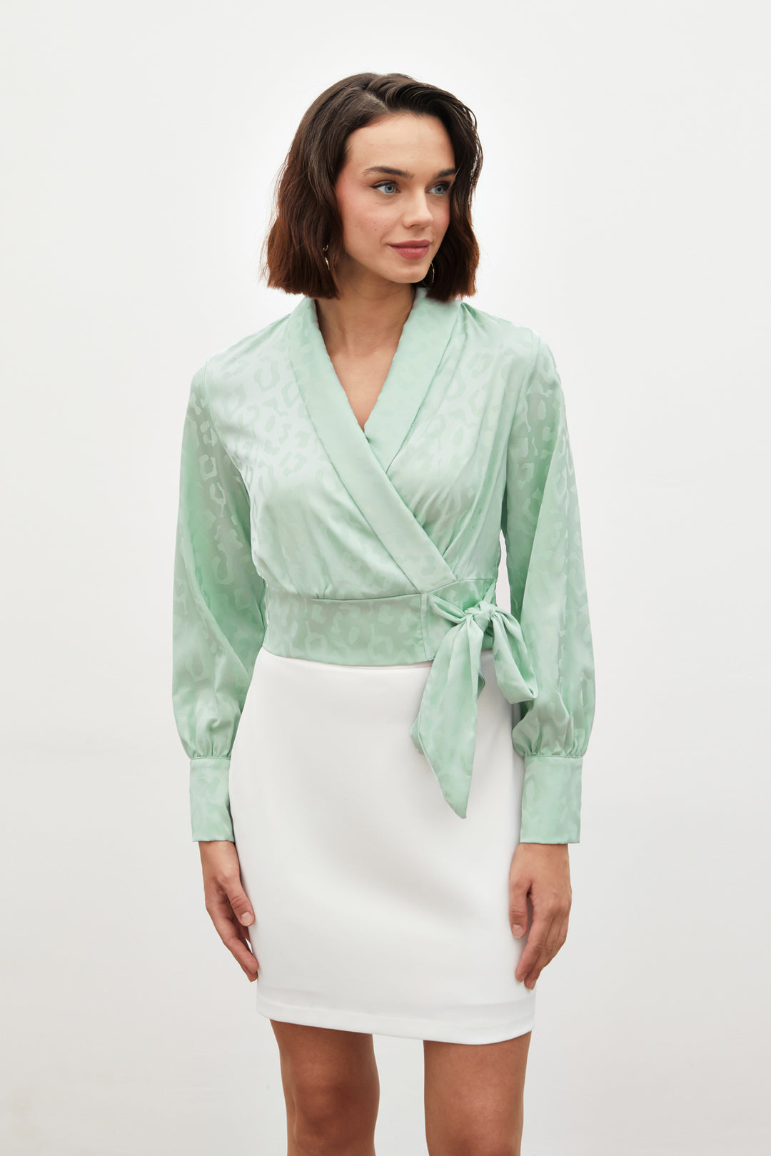 Sateen Blouse en Satin avec Ceinture Latérale - Menthe