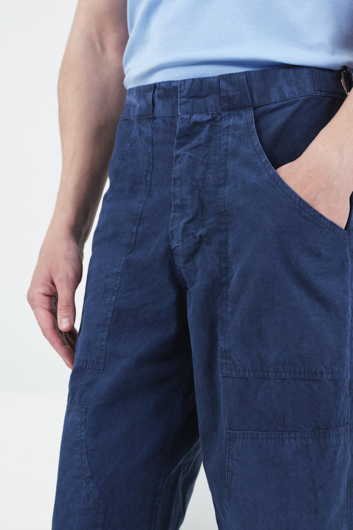 Giesto Pantalon cargo bleu marine avec détail de boucle latérale - Bleu marine
