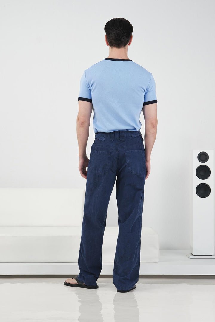 Giesto Pantalon cargo bleu marine avec détail de boucle latérale - Bleu marine