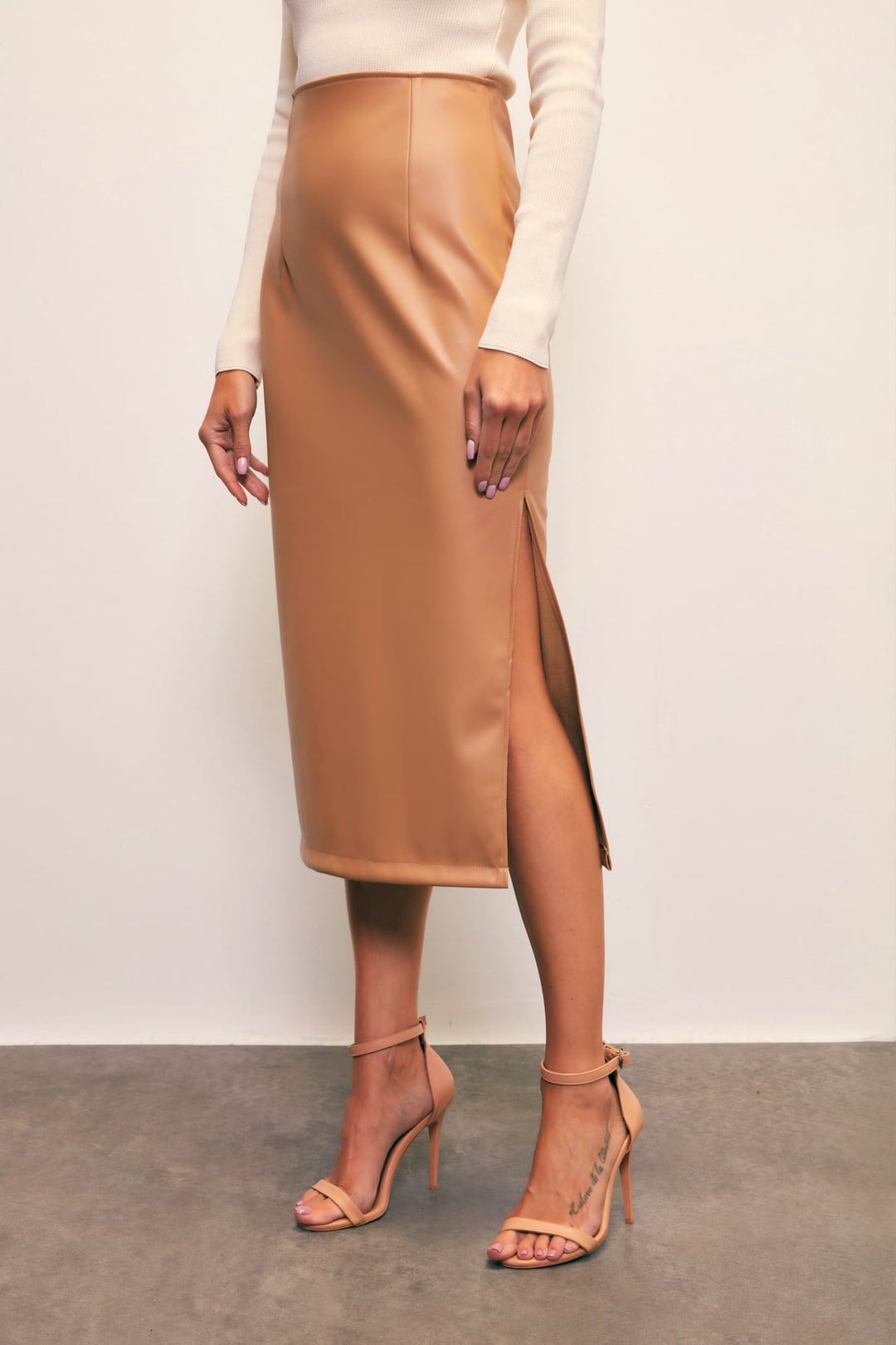 Sateen Jupe en Cuir avec Fente Latérale - camel