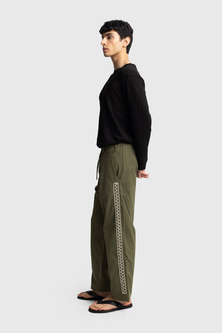 Giesto Pantalon en popeline avec broderies sur les côtés - Kaki