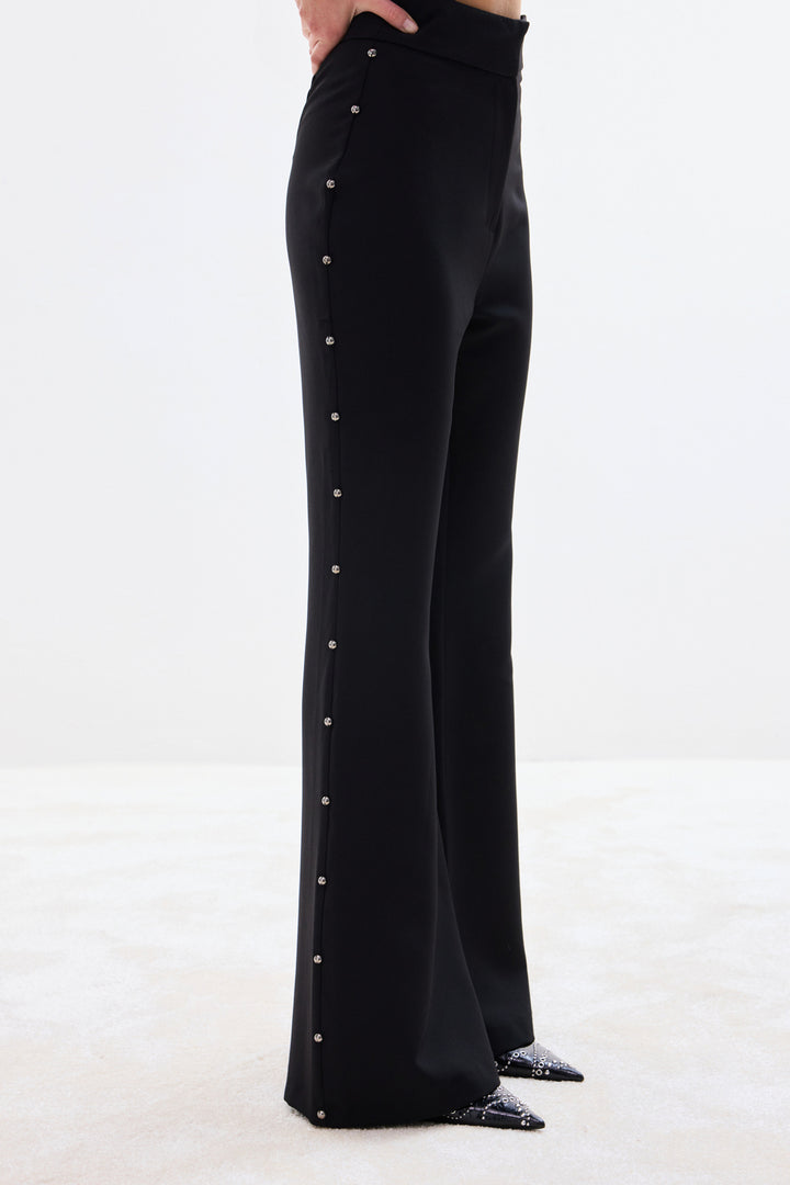 Sateen Pantalon avec accessoires en perles sur les côtés - Noir