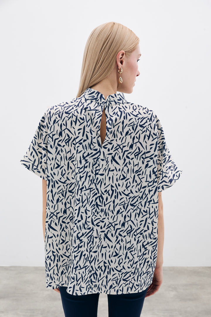 Sateen Blouse Imprimée à Manches Chauve-Souris - Bleu marine