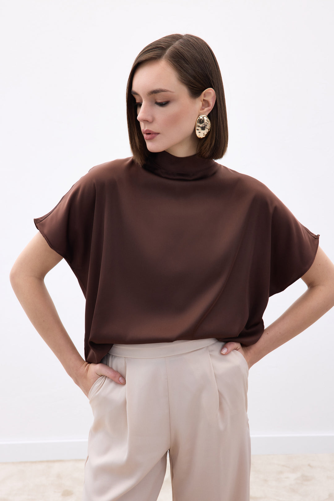 Sateen Blouse Ample à Manches Chauve-Souris - Marron