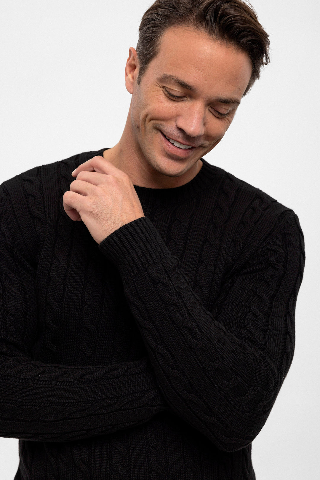 Felix Hardy Pull en tricot à col rond avec motifs tressés pour homme - Noir