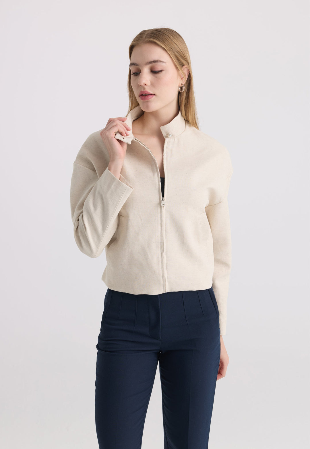 Felix Hardy Veste à col montant en mélange de coton et lin pour femme - Beige