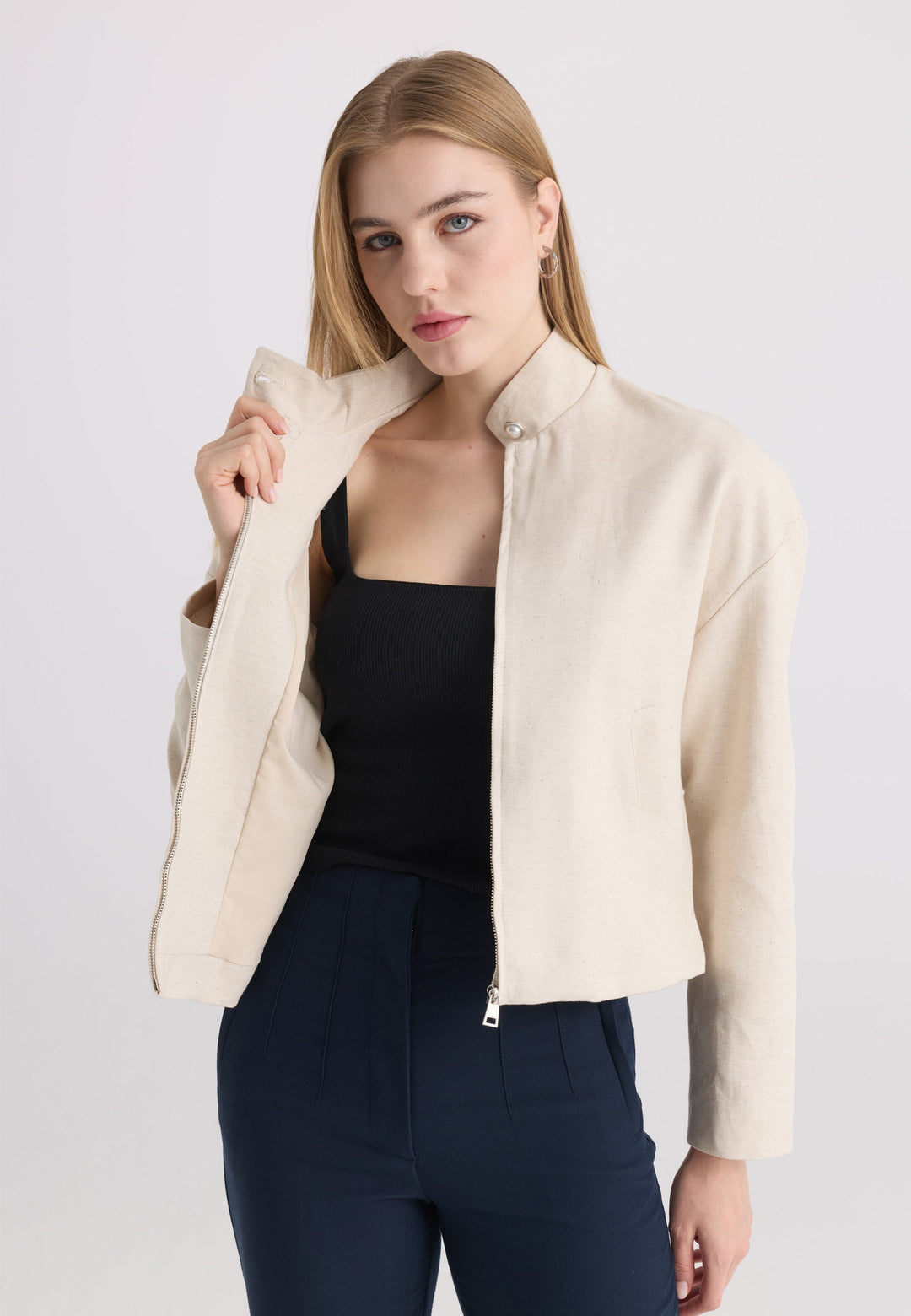 Felix Hardy Veste à col montant en mélange de coton et lin pour femme - Beige