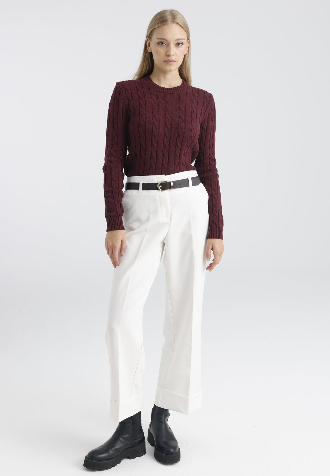 Felix Hardy Pull tricot à col rond et tresses pour femme - Bordeaux