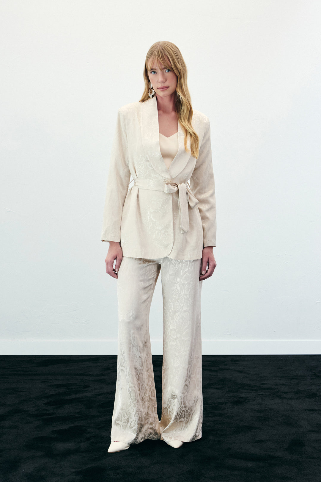 Sateen Pantalon à motifs de serpent - Beige
