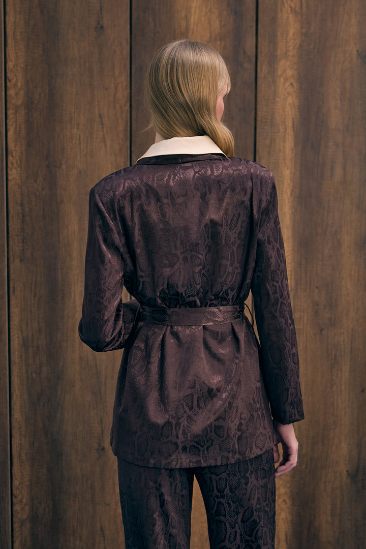 Sateen Veste longue à motif serpent - Marron