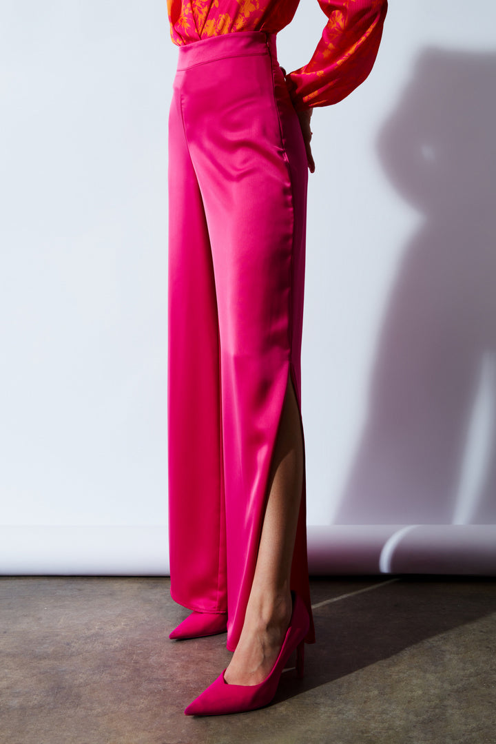 Sateen Pantalon en satin avec fente - Fuchsia