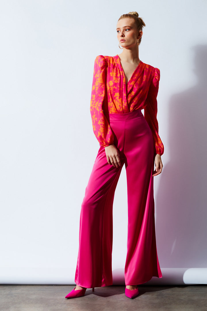 Sateen Pantalon en satin avec fente - Fuchsia