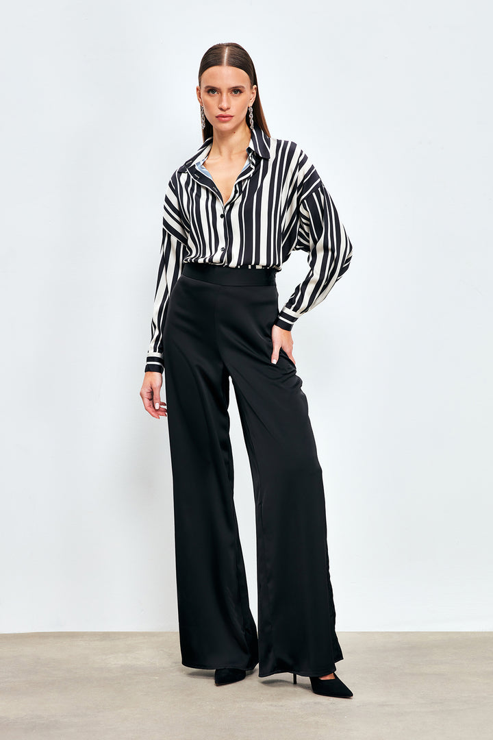 Sateen Pantalon en Satin avec Détails de Fente - Noir