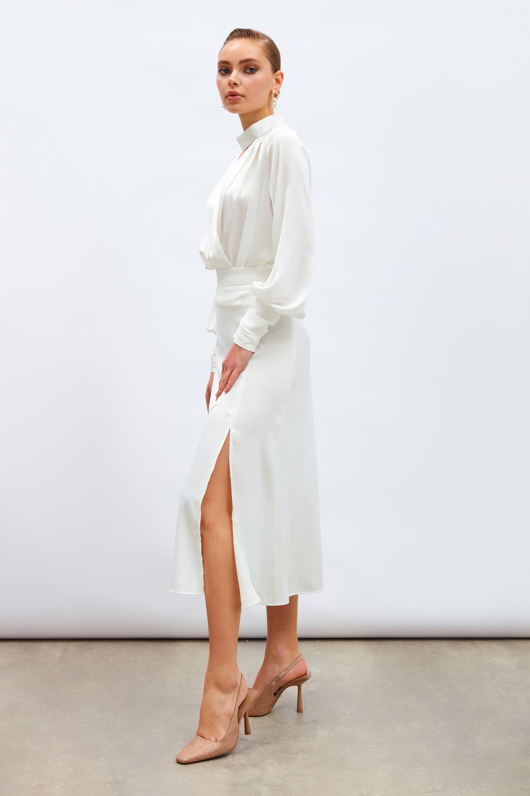 Sateen Jupe en satin fendue - Écru