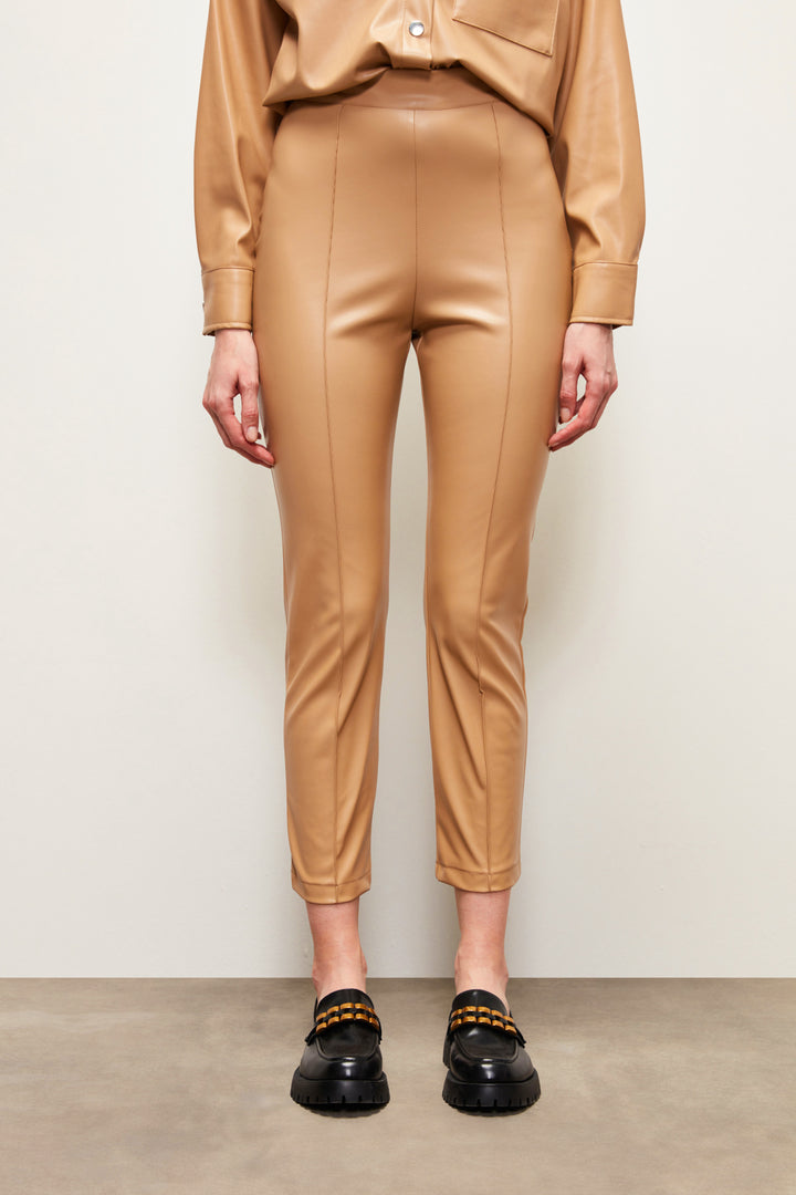 Sateen Pantalon en cuir taille haute - Beige