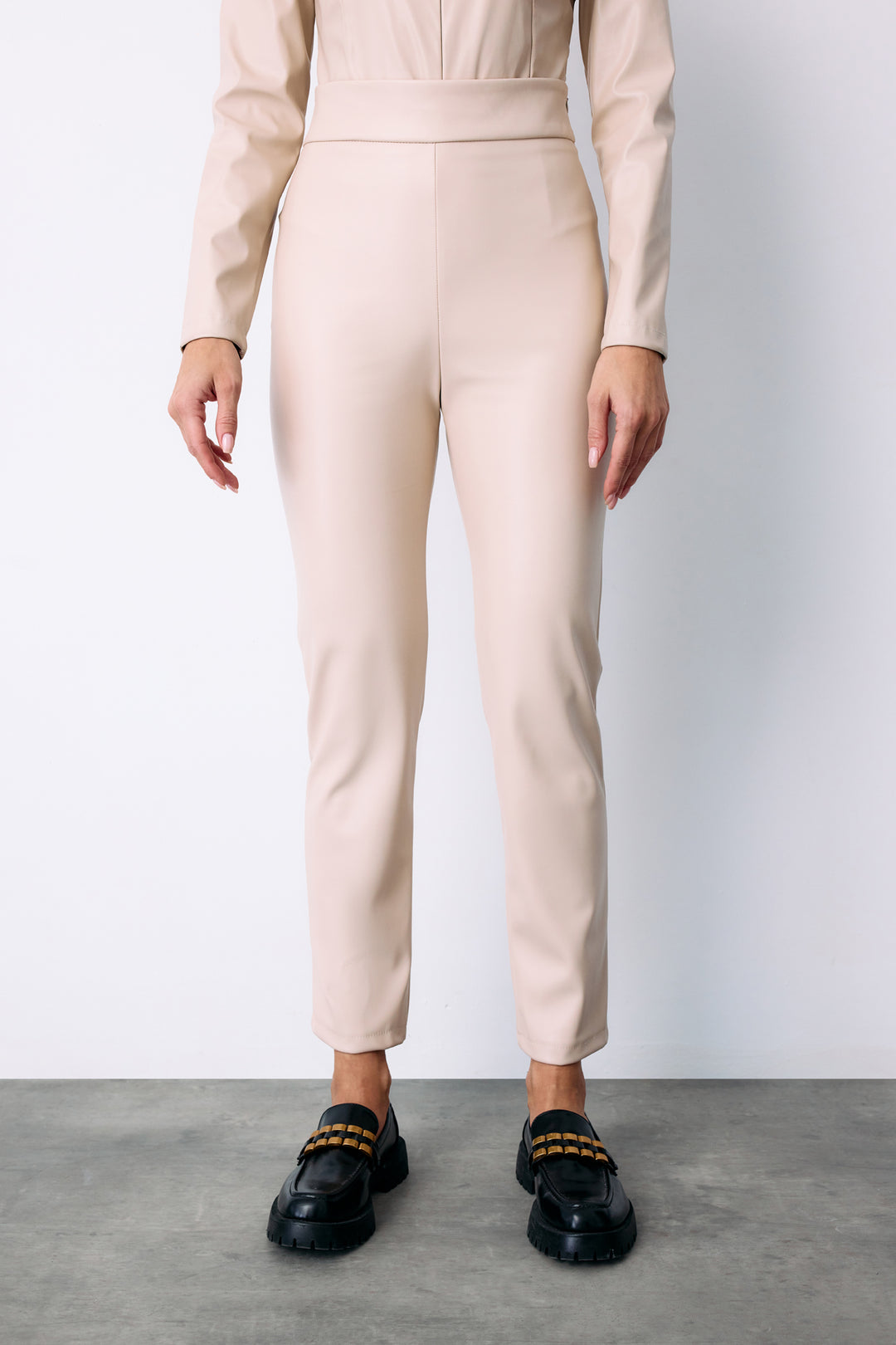 Sateen Pantalon en cuir taille haute - Pierre
