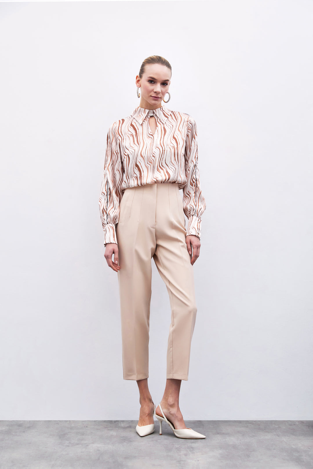 Sateen Pantalon Taille Haute à Pli - Beige