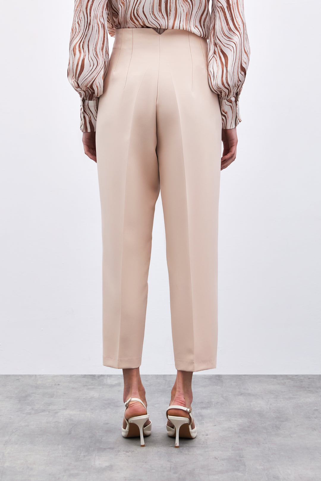 Sateen Pantalon Taille Haute à Pli - Beige
