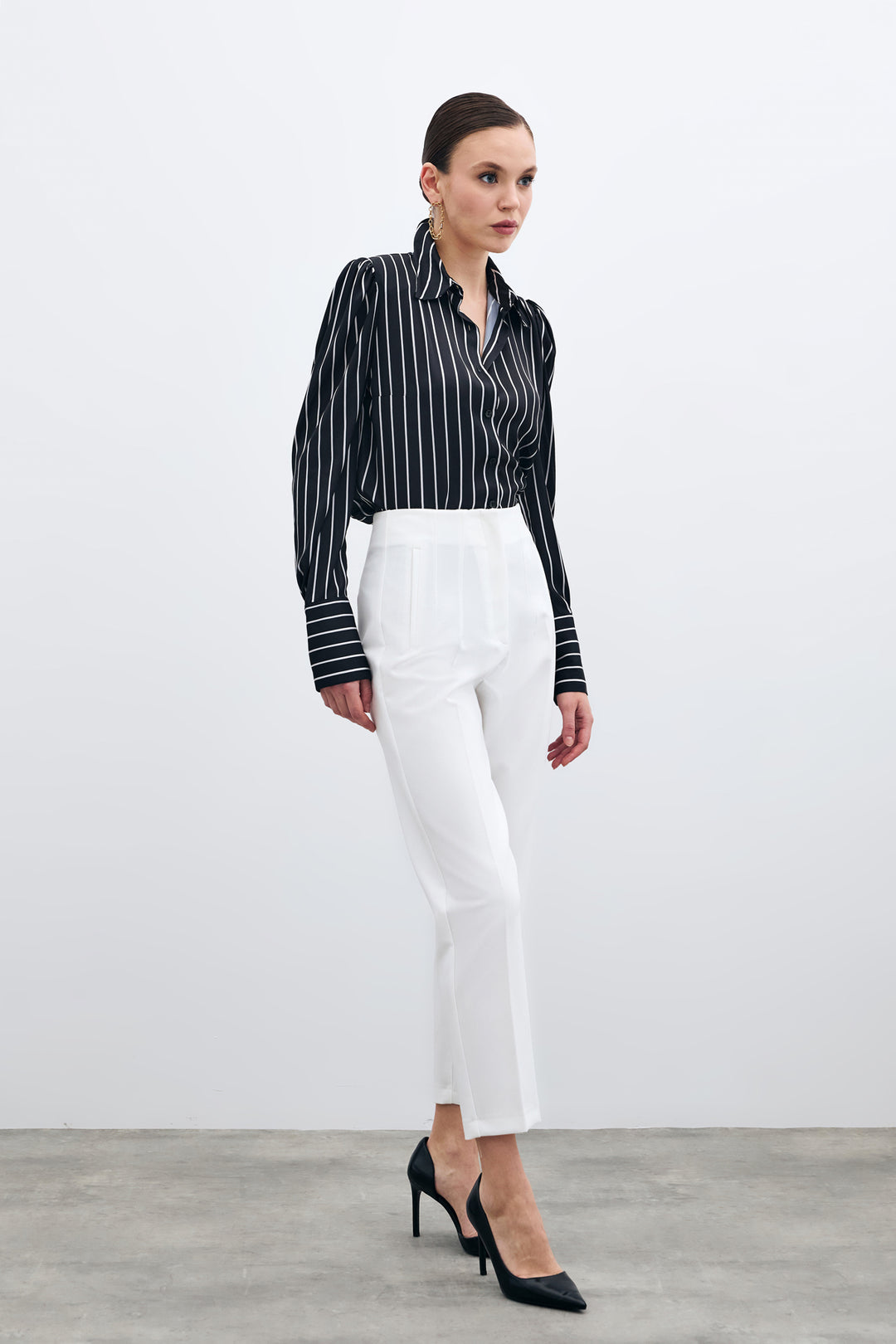 Sateen Pantalon taille haute avec plis - Écru