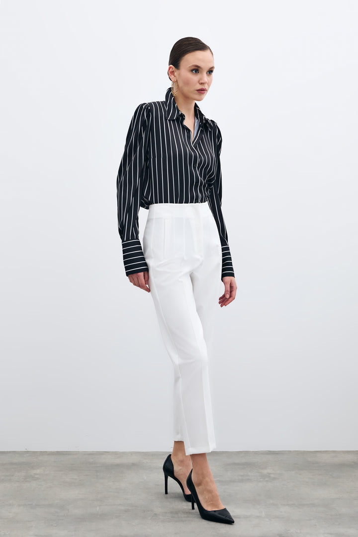 Sateen Pantalon taille haute avec plis - Écru