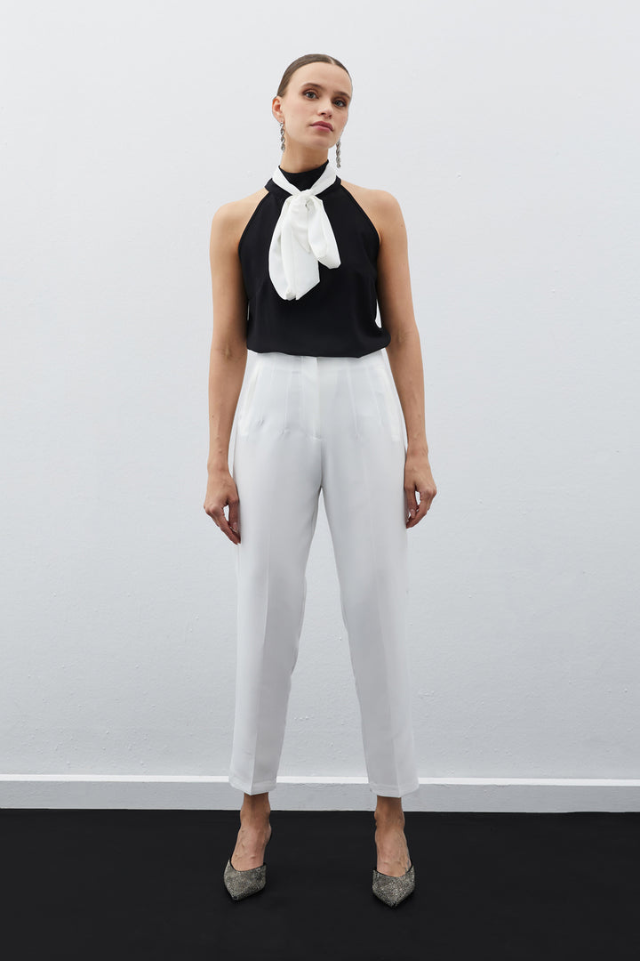 Sateen Pantalon Taille Haute à Pince - Écru