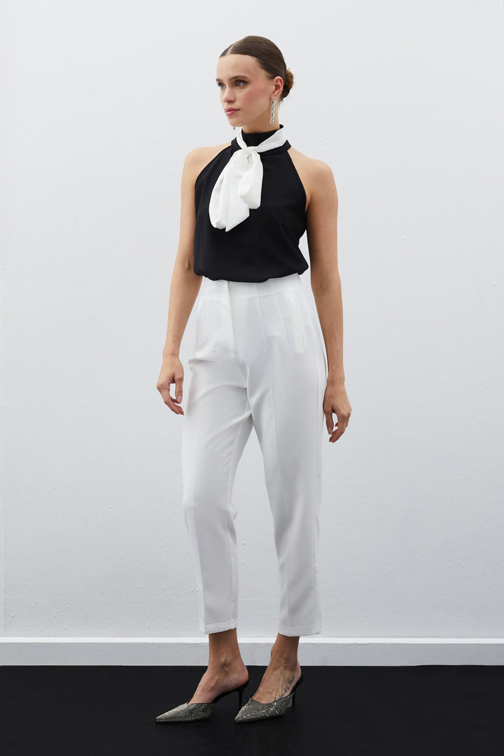Sateen Pantalon Taille Haute à Pince - Écru